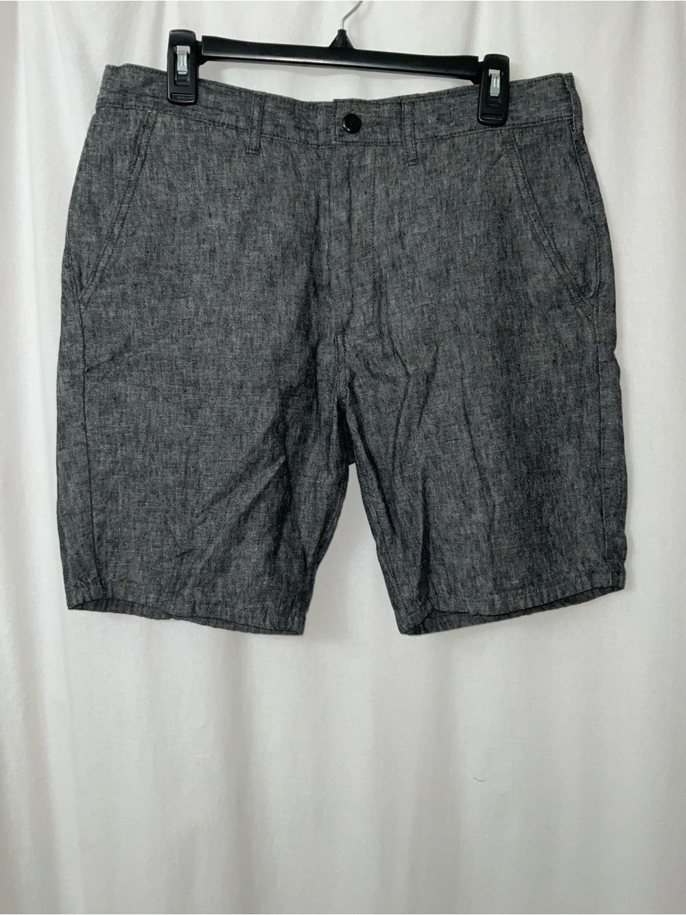 Levi's Charcoal Gray Flat-Front Men's Shorts